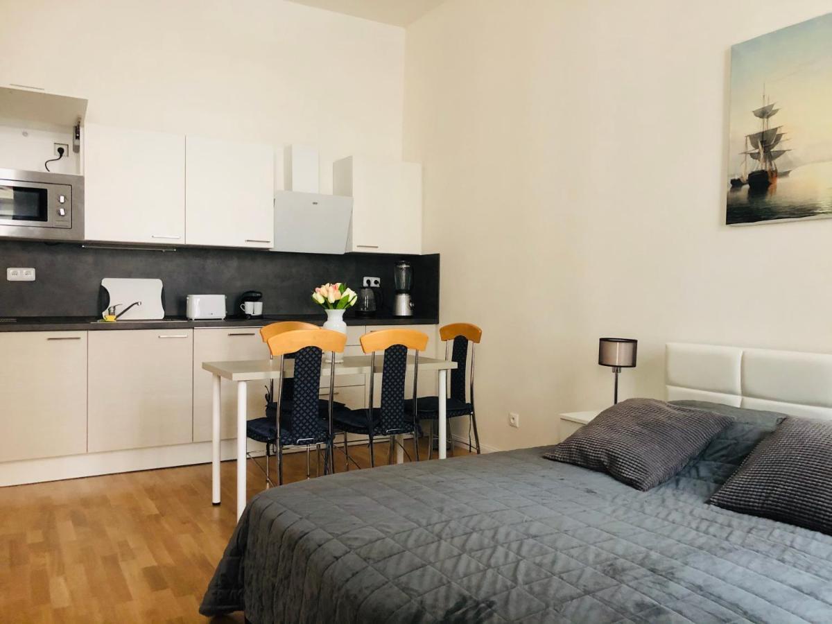 Modern Cozy Apartment In Central 布拉格 外观 照片